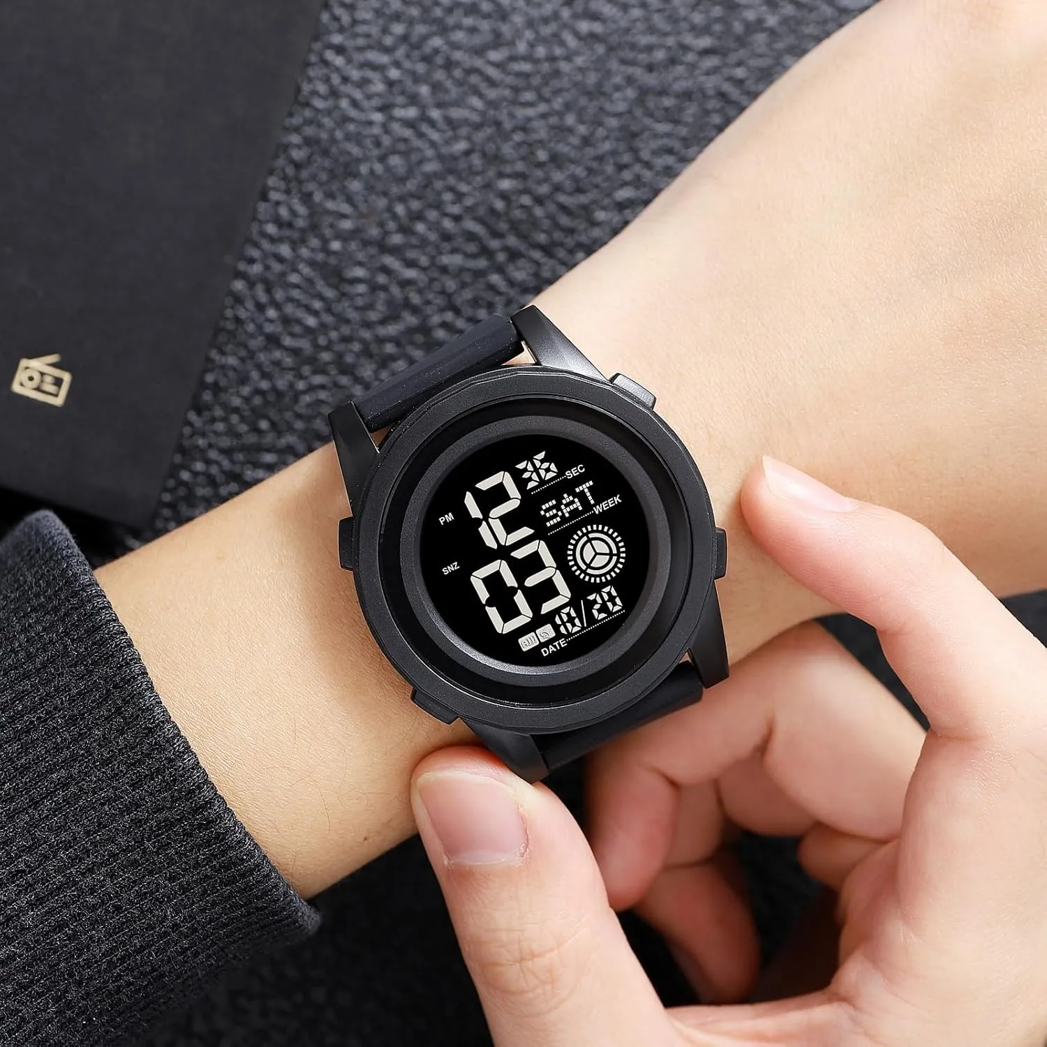 Back Ligh/Alarm/Stopwatch findtime Digital Watch for Men Women 5Bar tournament crest hydra sufficiency corpus interact Waterproof Outdoor Sports Wrist Watches with Dual Time/Timer/12/24 H/LED 