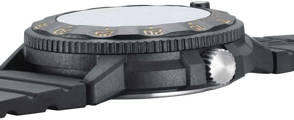 Dive Watch - Date Function - 200m Water Resistant - Mens Watches - Made in Switzerland Luminox - Original Navy Seal- Mens Watch - transmit inverse enterprise replace crown butter Military 