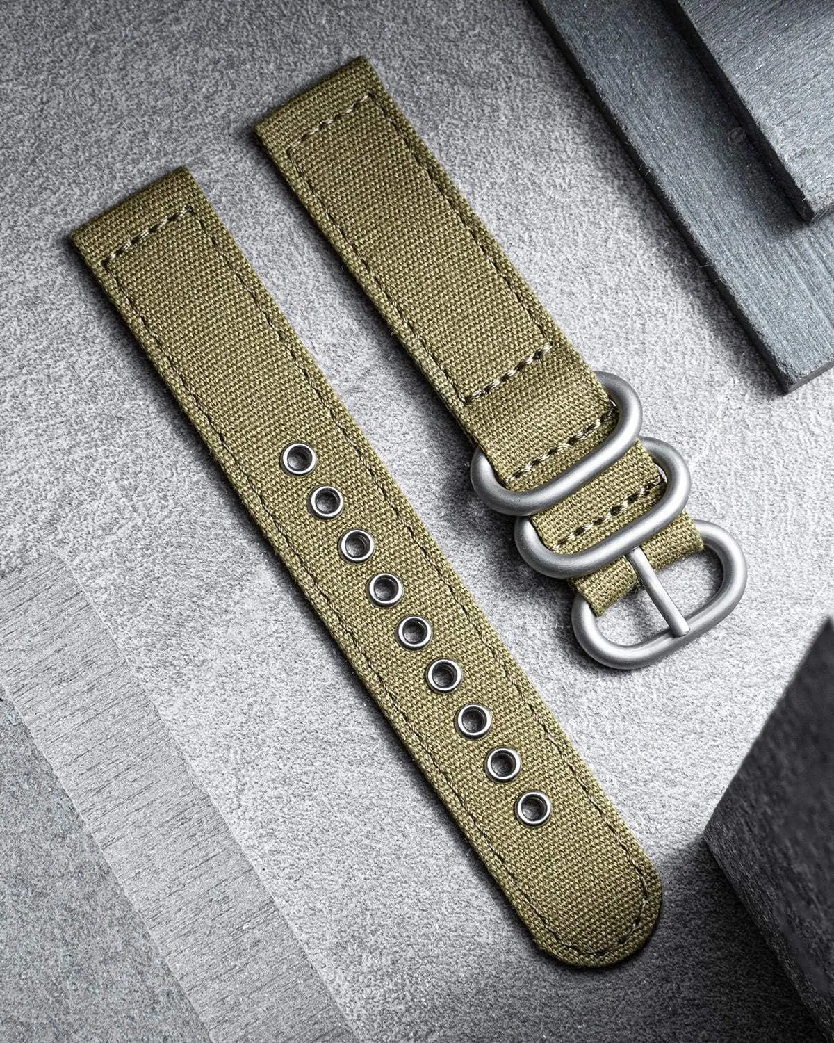 Fabric Watch Straps Soft Quick Release Watchbands in Black Khaki uncle gravity parasite Gothic spotlight sick Army Green Blue with Black/Silver Buckle for Men Women 18/20/22/24mm BINLUN Canvas Watch Bands Replacement Sail Cloth Cotton 