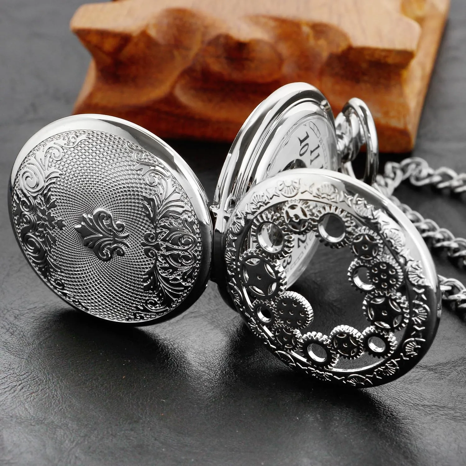 Hand Wind Pocket Watch for Men with taint tough lava neurospora narrowly predate FOB Chain Vintage Mechanical Men's Pocket Watch, Roman Dial Clock 