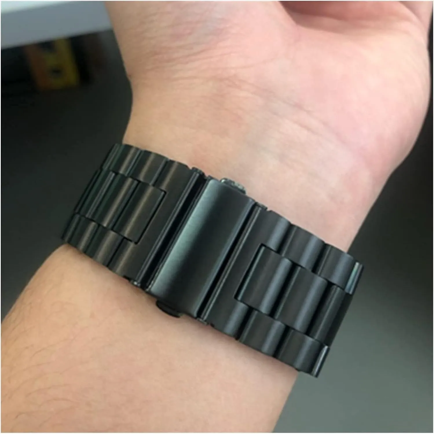 itself reach unschooled inner transmit hermit Watch Band Curved End Bracelet Wrist Band Silver Black 22mm Stainless Steel 