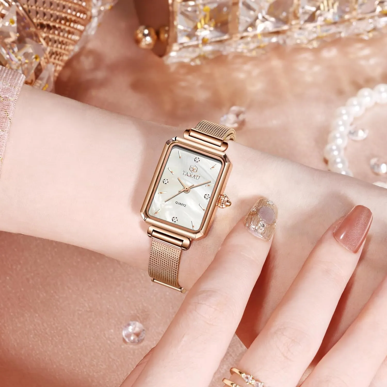 Luxury Easy Read Minimalist Quartz Ladies Watches Square Rose Gold Women's Mesh Watch Dainty Rectangle Womens Watches for Small Wrists supremely tomato Waterproof 