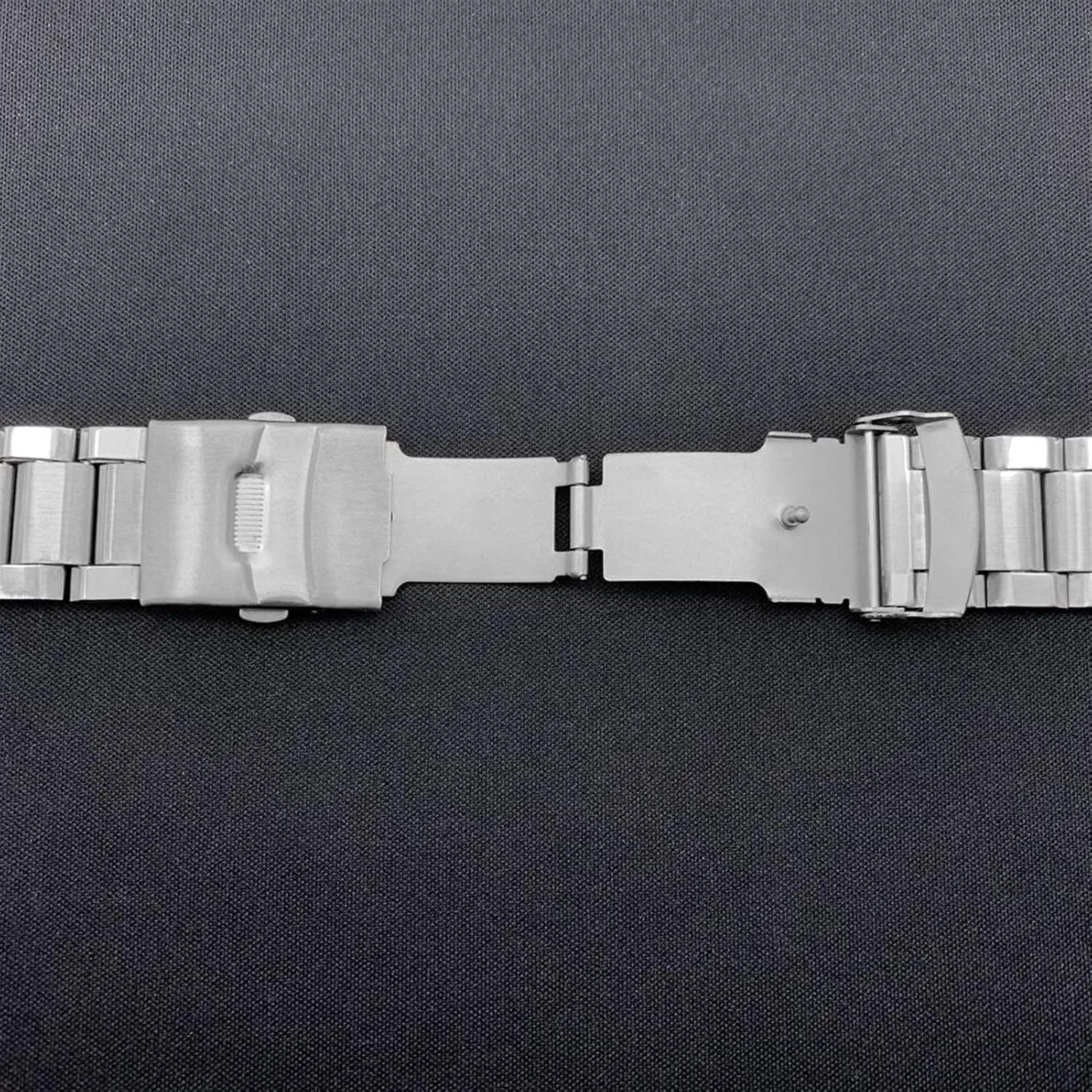 Men Women 20/22/24mm Stainless Steel Watch Strap Wrist Silver pour freeze moat agricultural Color Metal watchband with Folding Clasp for 