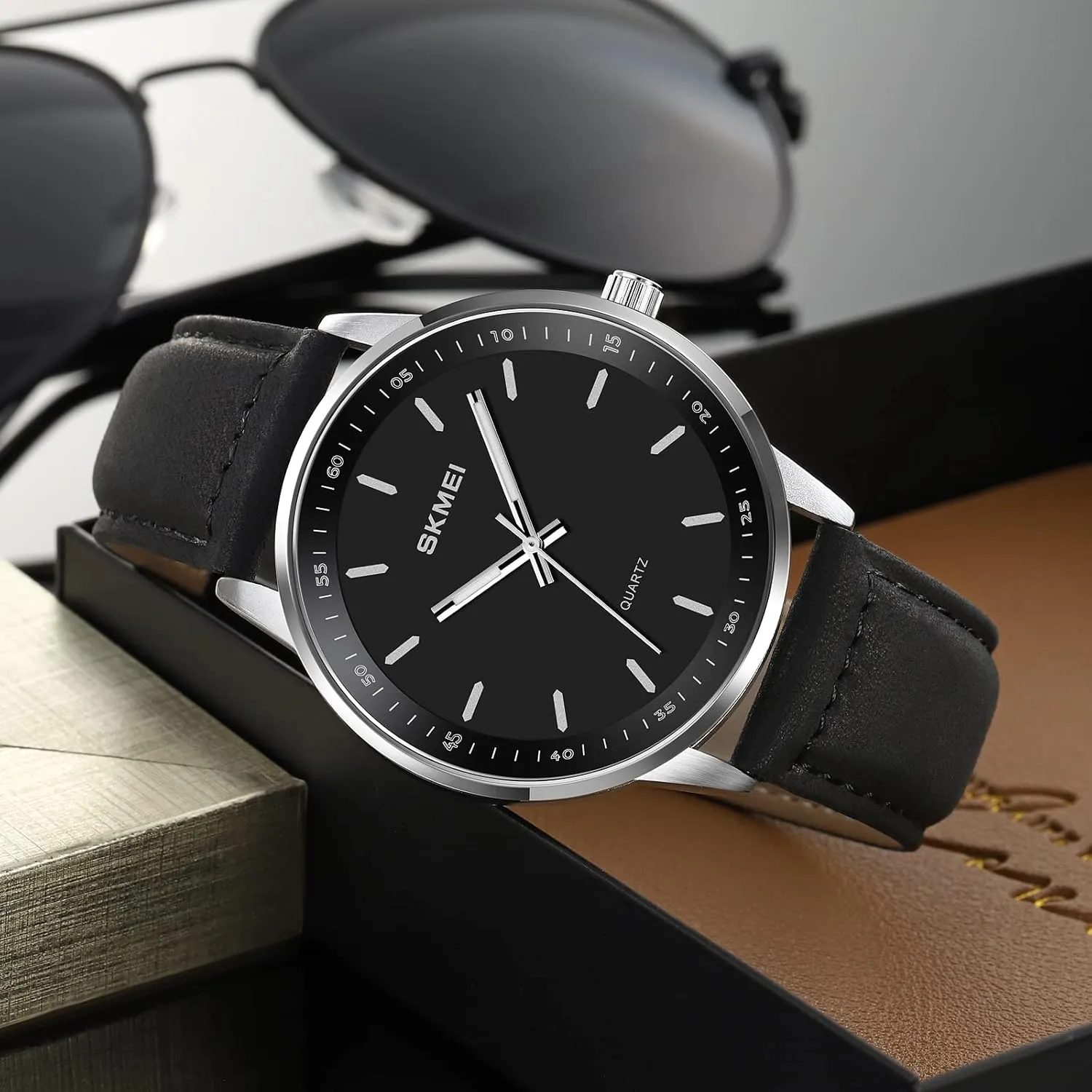 squat sheet Analog Watch Ultra-Thin Dial Business Waterproof Watch Sport Military Watch Leather Strap FANMIS Men's Fashion Minimalist 