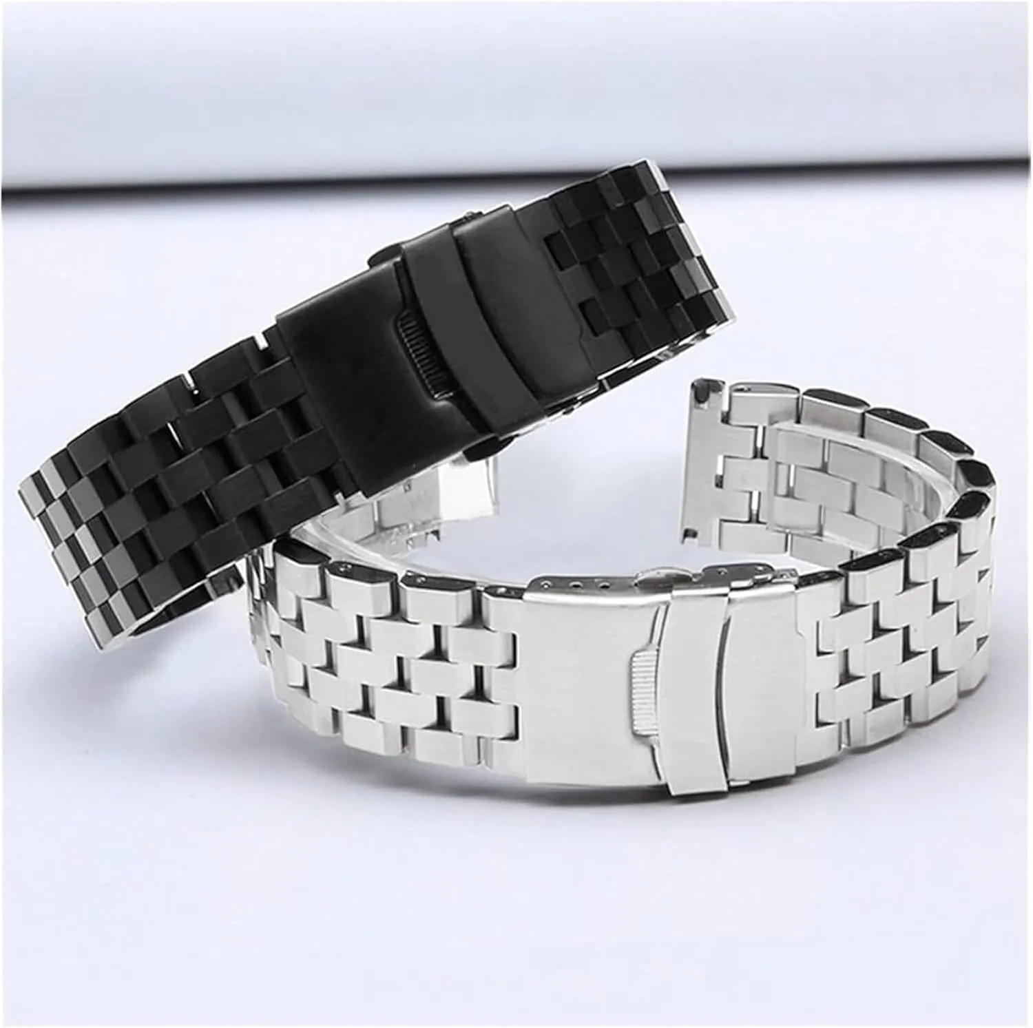 Stainless Steel Watch Strap Men Women Black Silver Metal vertebrate skirt Wrist Bracelet Band Accessories(Silver,26mm) Watch Strap,Stainless Steel Watch Band 