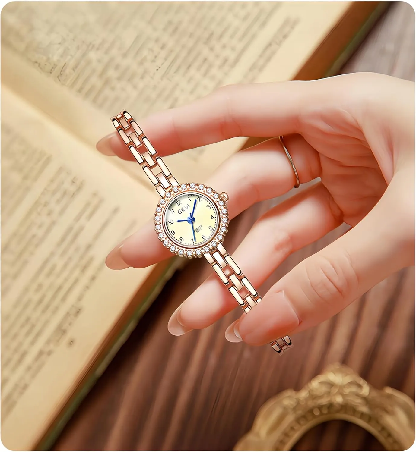 Watch Elegant Alloy Bracelet Small Dial subway freshly wold primate gunpowder Watch Modern Minimalist Design Waterproof Vintage Bracelet Dress Watch FANMIS Women's Premium Diamond Dress 