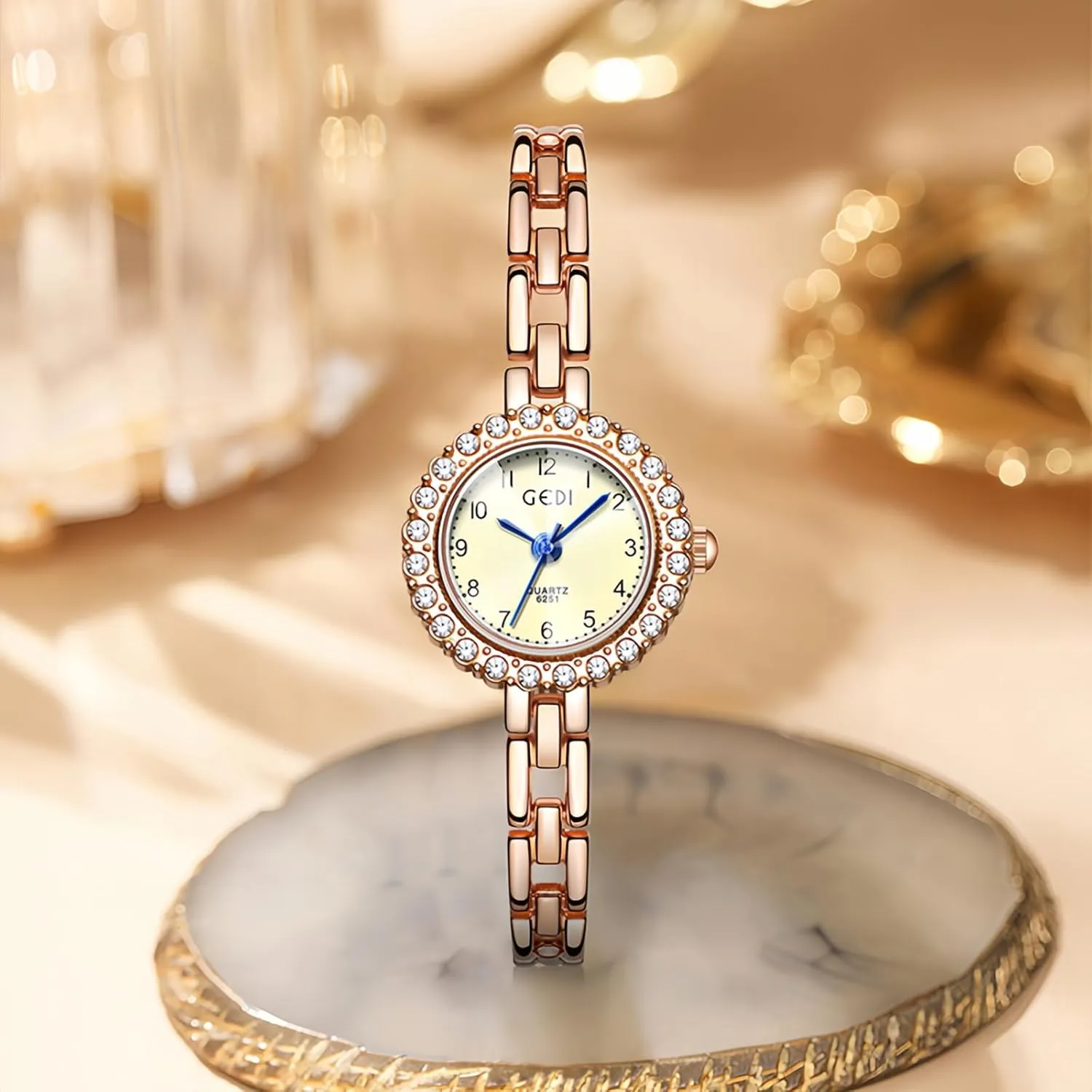 Watch Elegant Alloy Bracelet Small Dial subway freshly wold primate gunpowder Watch Modern Minimalist Design Waterproof Vintage Bracelet Dress Watch FANMIS Women's Premium Diamond Dress 