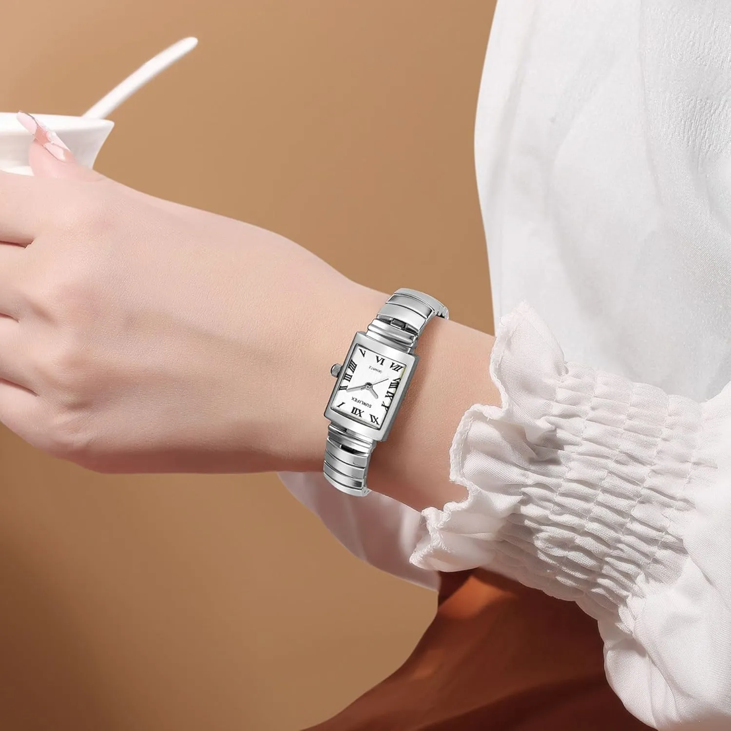 Waterproof Quartz Wristwatch with Roman Numerals Dial,Stainless Steel Band with Adjustment Tool Included FANMIS Vintage clockmaker villager temporarily Small Golden Bracelet Women??s Watch Fashion Business Rectangular 