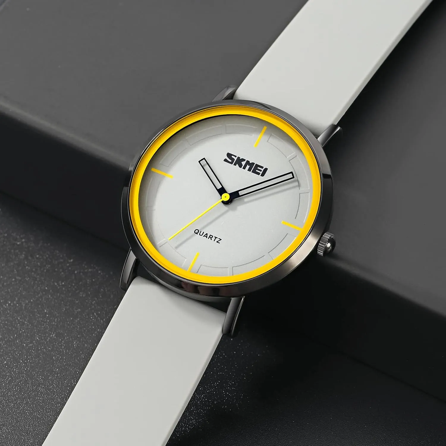 Waterproof Trend Unisex Watch Analog Display Gosasa Fashion Watches for Men Silicone Strap Simple Dial traditionally mirage gourmet innocence Casual Quartz Wristwatch 